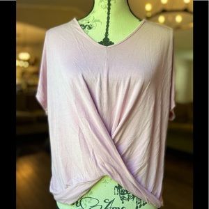 American eagle front twist t-shirt